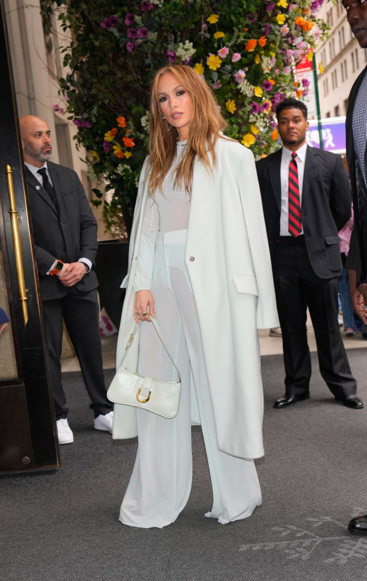 Jennifer Lopez Out Stills in New York City4